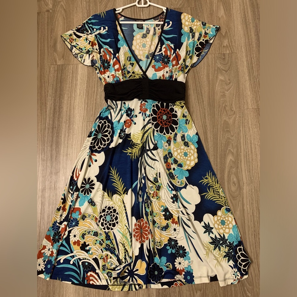 Retro Floral Print Midi Dress